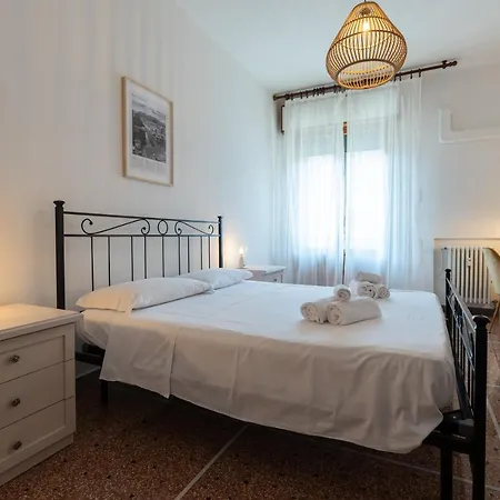 Montanari Zona Il S. Orsola بولونيا