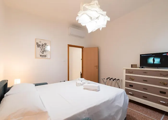 アパート Montanari Zona Il S. Orsola *