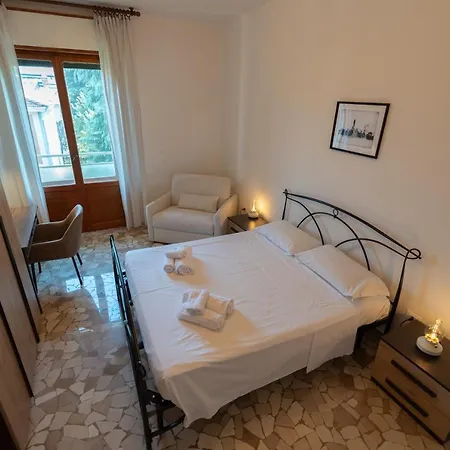 Lägenhet Montanari Zona Il S. Orsola *